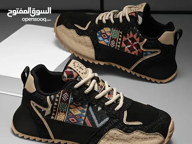 حذاء للأرتداء اليومي