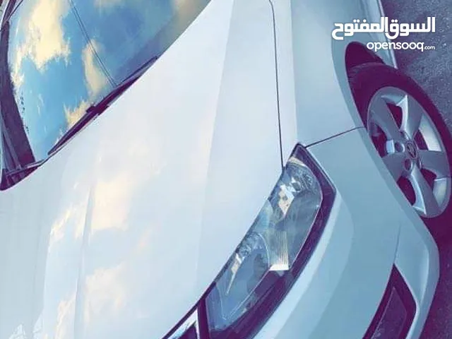 معاذ المحتسب. ...سكودا سبيس باك موديل 2015