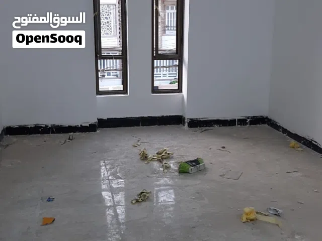 160 m2 4 Bedrooms Townhouse for Sale in Baghdad Saidiya