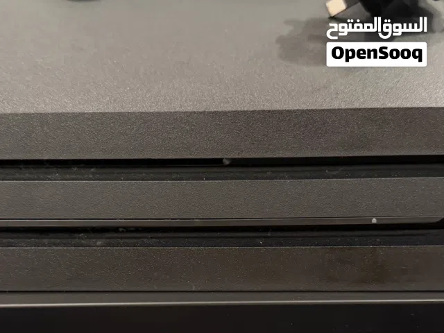 للبيع PS4 Pro 1TB Firmware 9.51