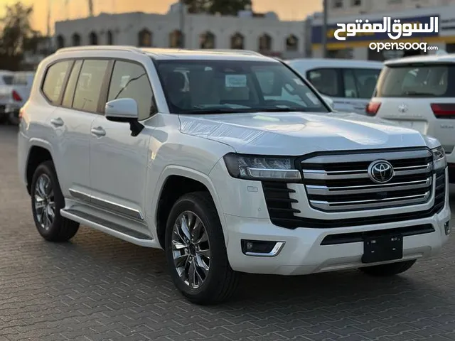 New Toyota Land Cruiser in Al Ain