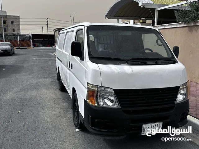 نيسان يورفان 2012