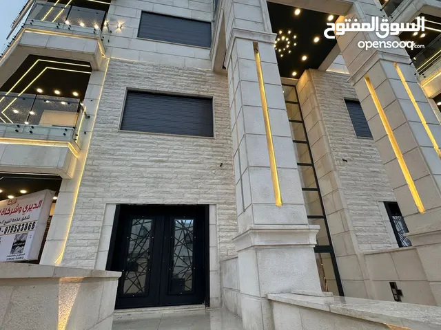 201 m2 More than 6 bedrooms Apartments for Sale in Amman Al Bnayyat