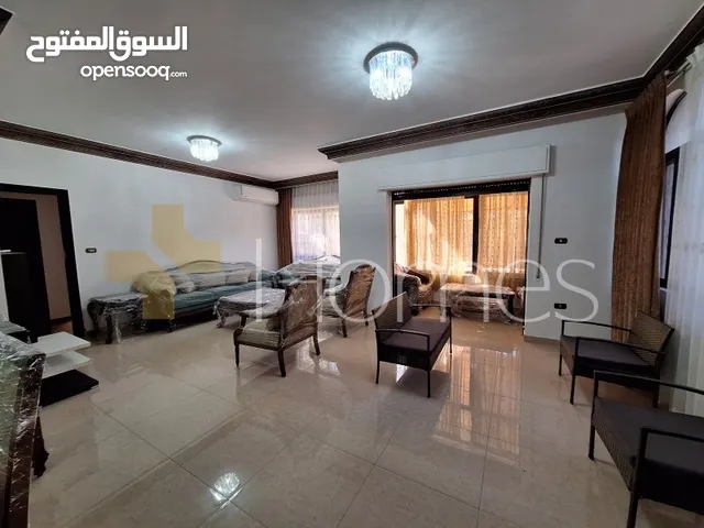 شقة طابقية للايجار في شارع عبدالله غوشة بمساحة بناء 200م