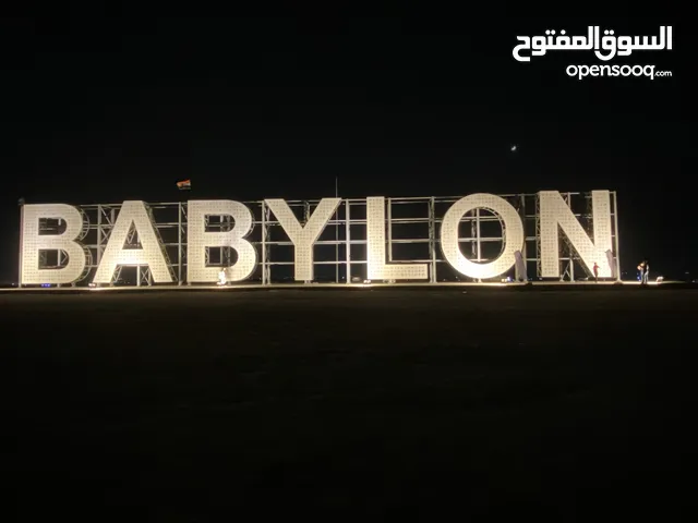 بلي 4 للبيع سلم 500 جيجا الجهاز جداً نظيف وما مفتوح ولا متعوب ويجي ويا الجوستك الاصلي مال الجهاز