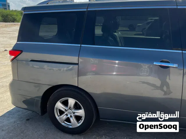 2011 نيسان اخرى