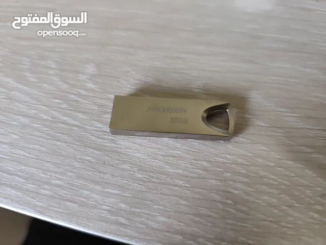 فلاشه للبيع بسعر مغري