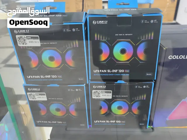 Lian li fan new with box inside 3 fan for sale