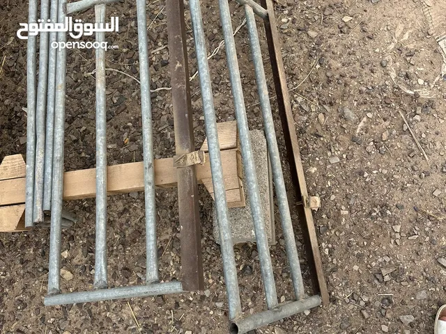 للبيع تيوتا بيكب سله تركب لبيكب غماره نظيفه تركب وتتبطل بسهوله