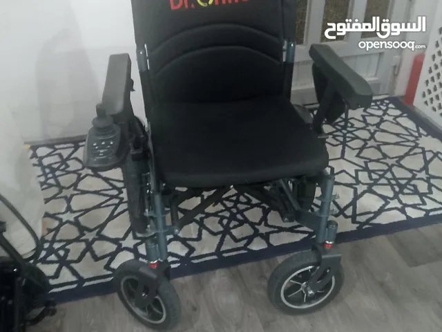 للبيع كرسي كهربائي لذوي الاحتياجات الخاصة