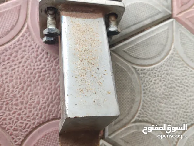 وايرات نيسان + هوك ستيشن