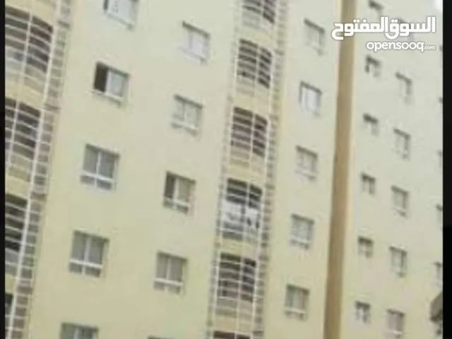 شقه للبيع العامرات مدينه النهضه السادسه سوق السادسه جميع الخدمات