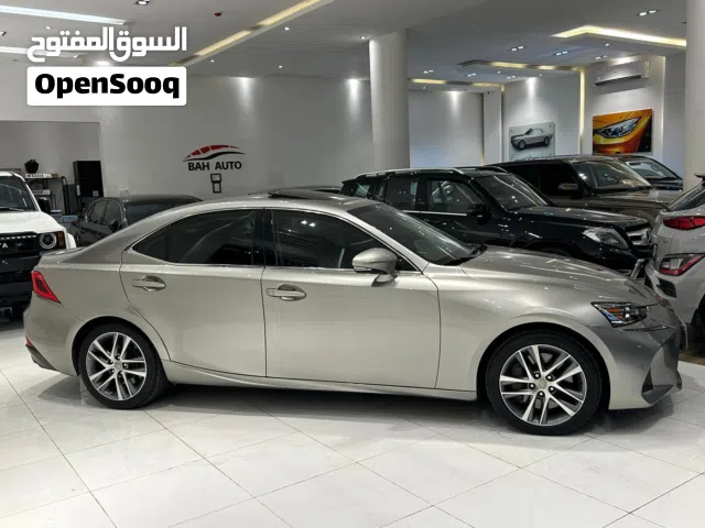Lexus IS200 T model 2017 FOR SALE