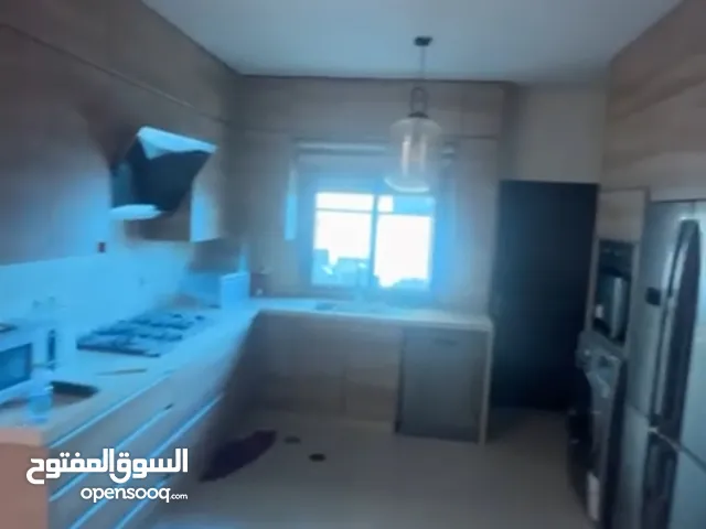140 m2 3 Bedrooms Apartments for Sale in Jerusalem Kafr 'Aqab
