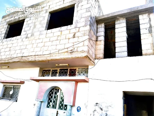 103 m2 More than 6 bedrooms Townhouse for Sale in Ma'an Ma'an Qasabah
