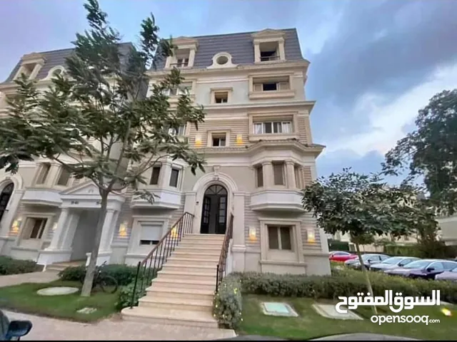 275m2 3 Bedrooms Villa for Sale in Giza 6th of October