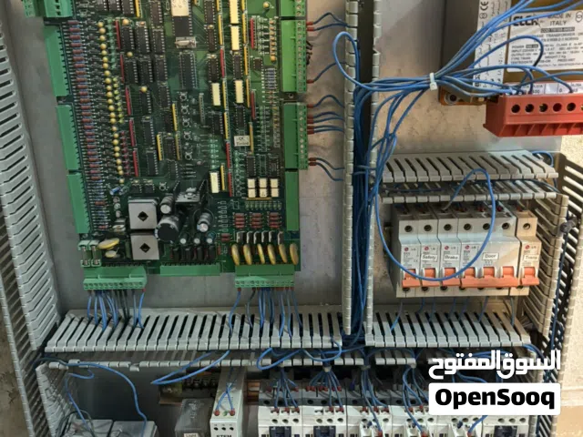 كنترول فلسطين سرعتين للمصاعد