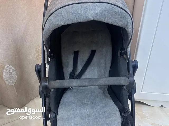 عربة أطفال متعددة الاستخدامات