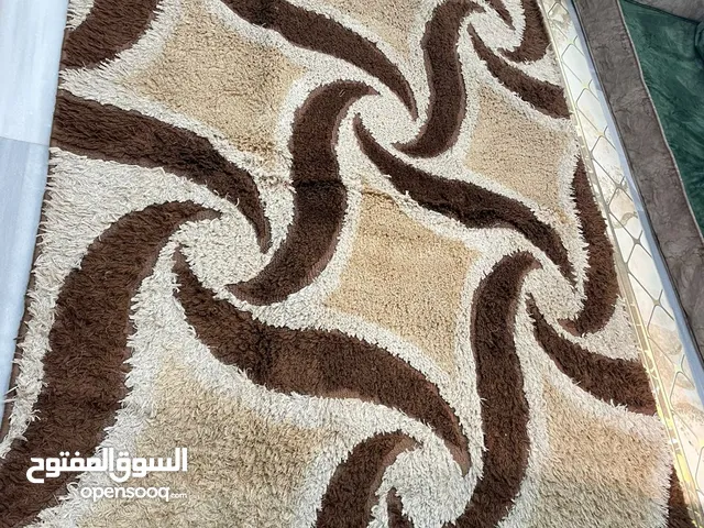سجاد تركي واباجور اسباني شبه وكاله ب40 دينار