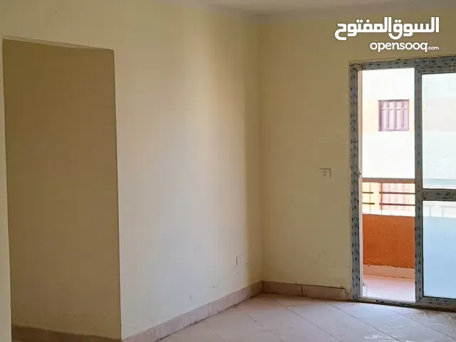 90 m2 3 Bedrooms Apartments for Sale in Giza 6th of October