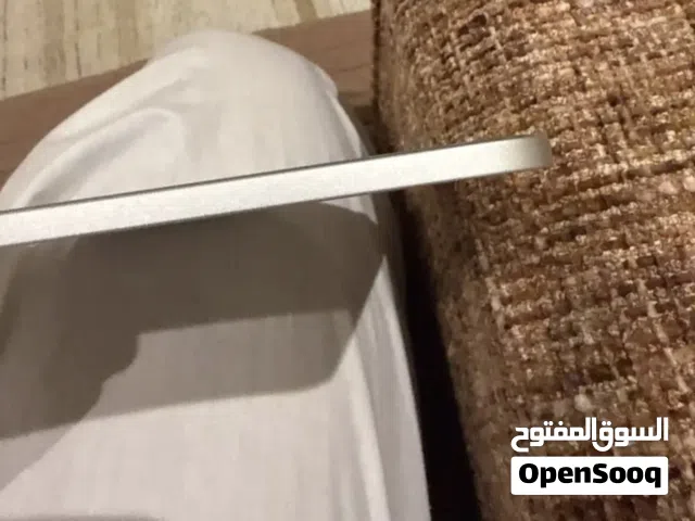 Apple iPad Pro 11 256 GB in Jeddah