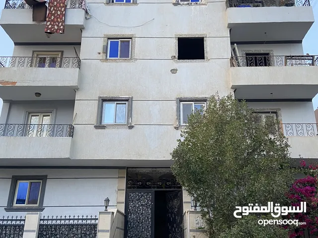 180 m2 3 Bedrooms Apartments for Sale in Giza Sheikh Zayed