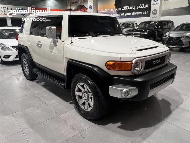 للبيع: تويوتا FJ كروزر موديل 2020