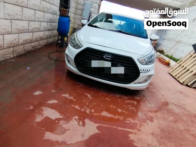 2014, هيونداي, اكسنت, Standard