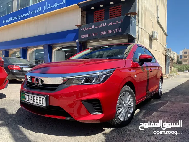 Sedan Honda in Amman