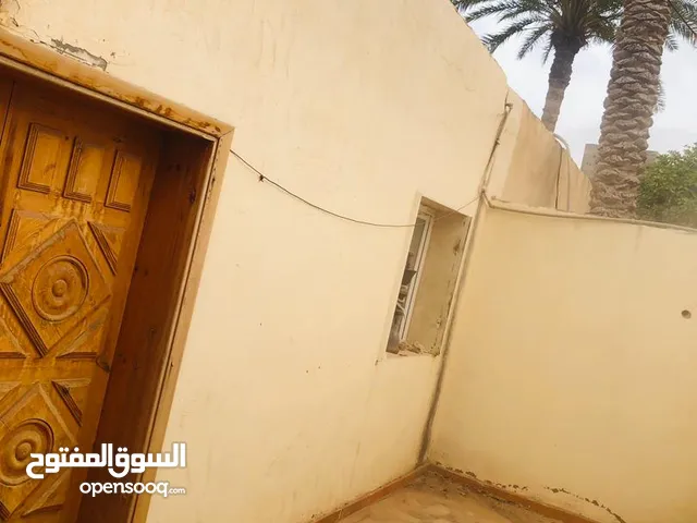 85 m2 2 Bedrooms Townhouse for Sale in Tripoli Souq Al-Juma'a