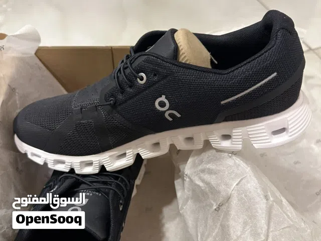 شوز on run جديد للبيع