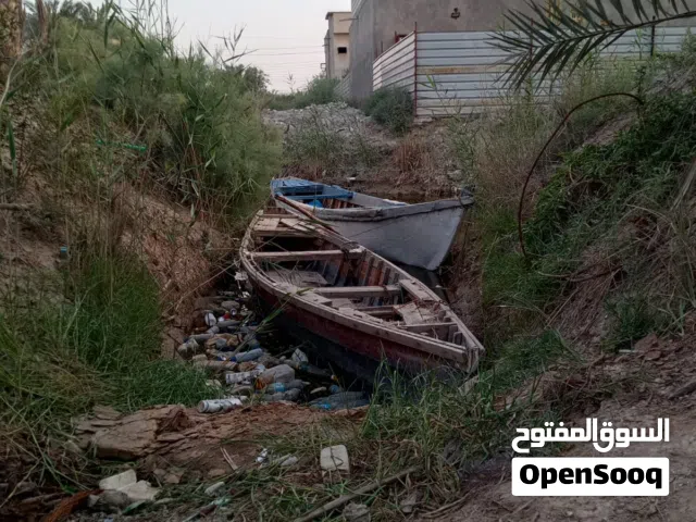 بلم طول 7متر فيبر كلاص نظيف ومصبوق