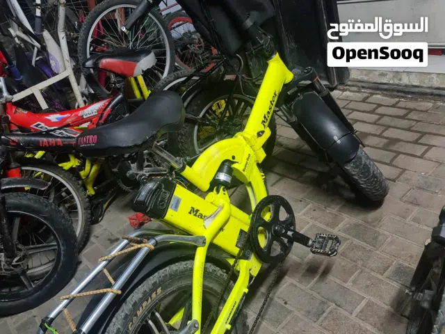 دراجة كهربائية 48 فولت 15 أمبير بحالة ممتازة.