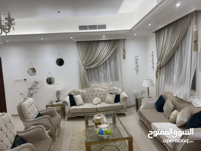 طقم كنب ل8 اشخاص لون بيج بدون طاولات