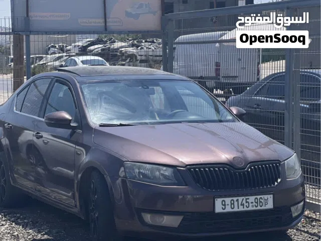 2014 سكودا اوكتافيا Standard