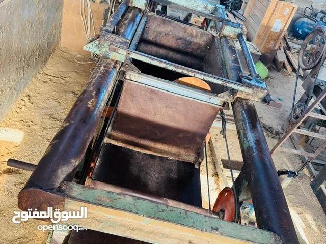 مكينه نشارة  خشب