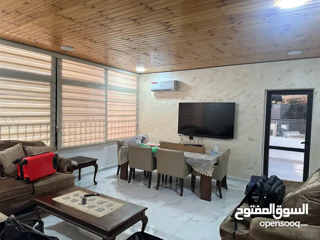 روف الجبيهه 3 نوم .  Roof Top مكيف شارع الأردن للإيجار