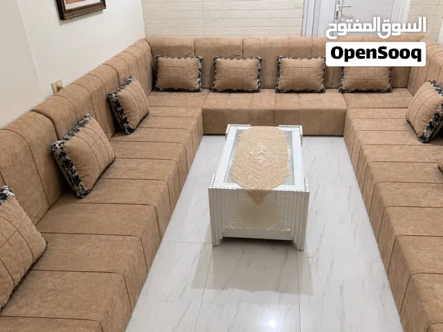 جلسة ارضية