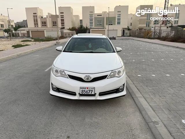 Toyota Camry GLX 2013