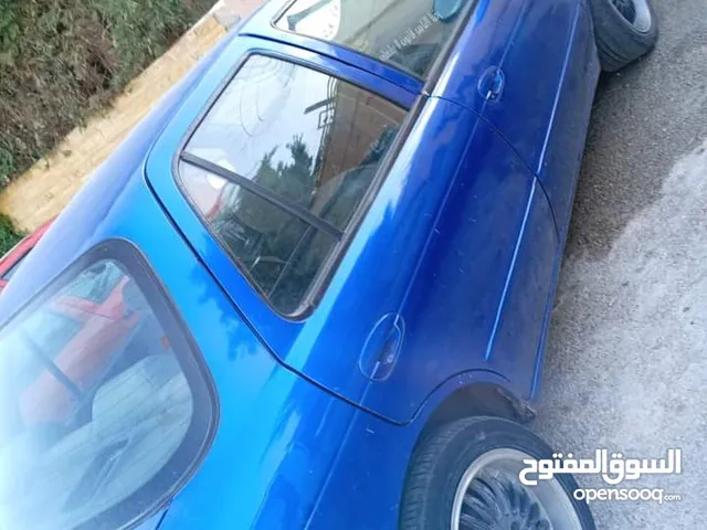 جنط عيار 15 فاضي  وضعو جيد جدا  للبيع او للبدل على جنط 14 راس براس