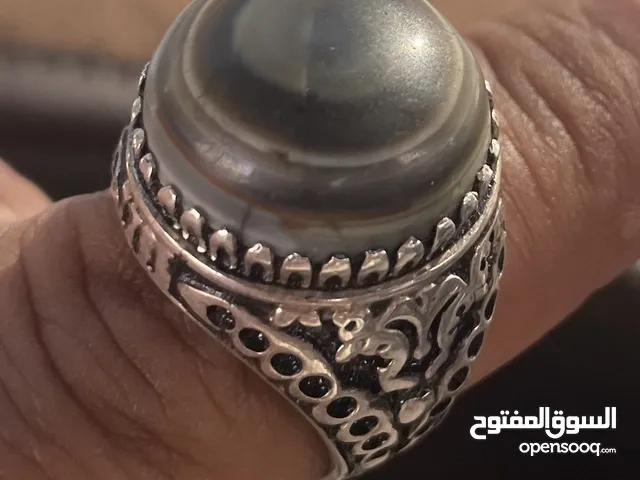 خاتم عقيق بقراني (عين السمكه) قديم جدا