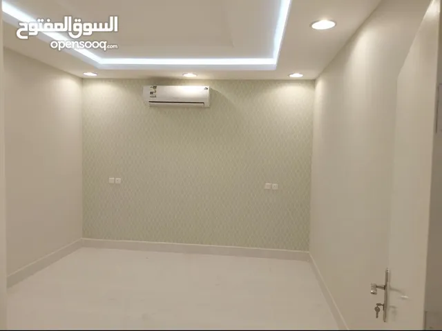 200 m2 4 Bedrooms Apartments for Rent in Al Riyadh An Nafal