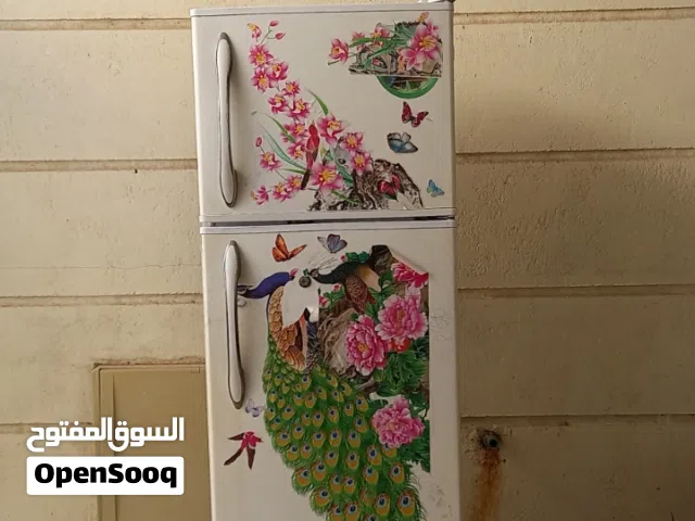 ثلاجة باناسونيك للبيع [9 قدم] – فريزر ممتاز  وشغال 100% – تحتاج فقط غاز للجزء السفلي – السعر: 80 ألف