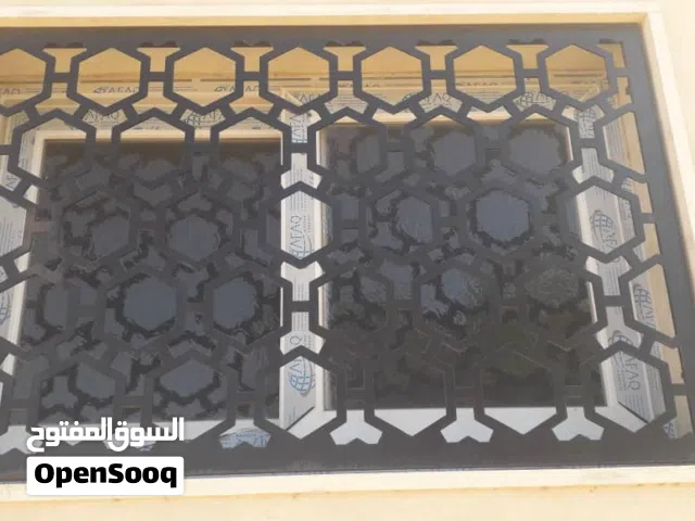 نوافد ليزر 4 بسعر مخفض 300 للمتر اطلب اي نقشة