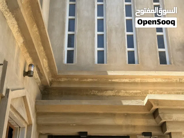فيلا بمساحة كبيره للبيع سعر فرررررررصة مليوون