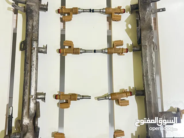 بخاخات لاند كروزر للبيع