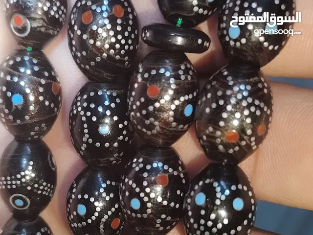 سبح يسر وكهرب قديم عقود وسوارت