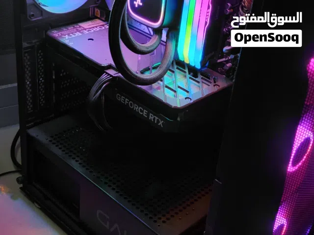 Windows Custom-built  Computers  for sale  in Ajman