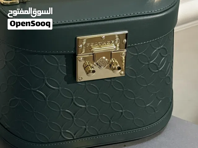 Clutches Green for sale in Al Ain