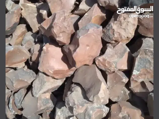 حجر حدائق وجلسات وربراب وشلالات وارضيلات